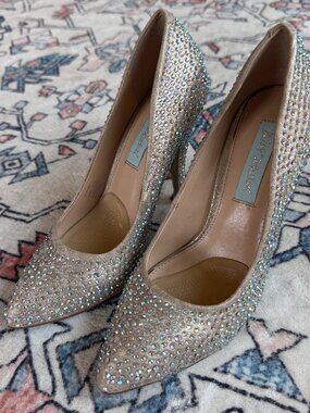 Betsey Johnson SB-Shine Rhinestone Stiletto Pumps - size 7
